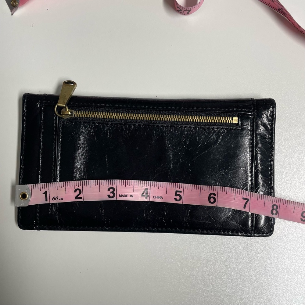 EUC black patent hobo wallet - Picture 4 of 5